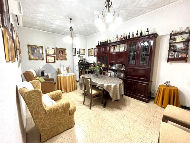 Planta Baja En venta en Sax photo 0