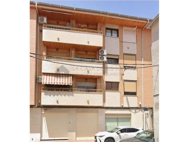 Piso En venta en Sax photo 0