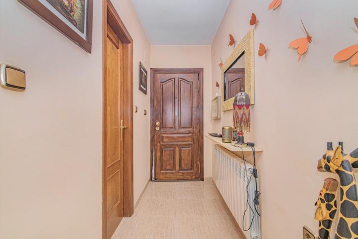 PONEMOS A LA VENTA ESTA ACOGEDORA VIVIENDA EN LAS GABIAS, CERCA DE LA AUTOVIA A-44. photo 0