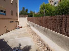 FORTI PLANTA BAJA 145M2 - PATIO EXTERIOR  60M2(PARKING) photo 0