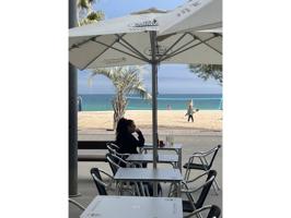 traspaso de restaurante C3 en Badalona con amplia  terraza 60 mesas photo 0