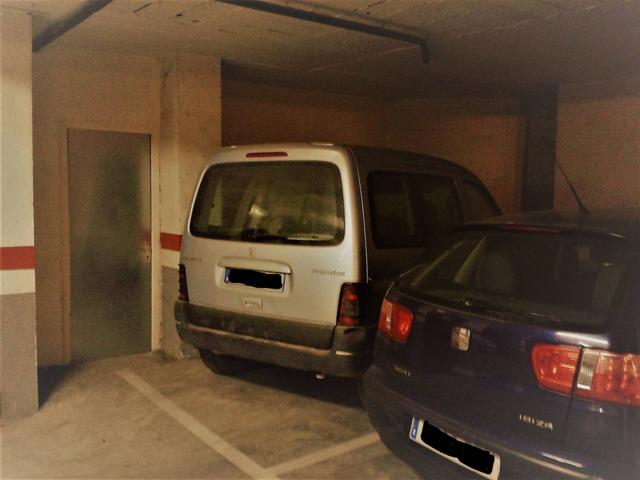 Garaje en venta en Centre photo 0