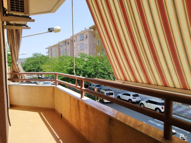 Piso con terraza photo 0