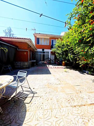 Casa - Chalet en venta en La Puebla de Montalbán de 248 m2 photo 0