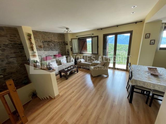 Dúplex En venta en Conca De Dalt photo 0