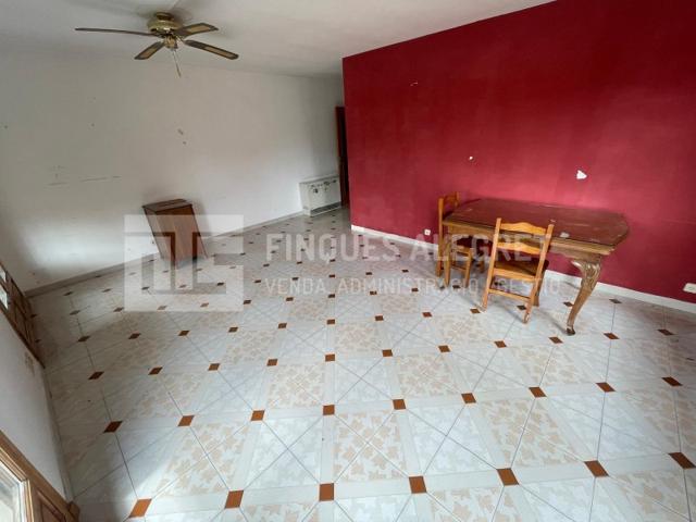 Piso En venta en La Pobla De Segur photo 0