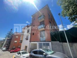 Dúplex En venta en La Pobla De Segur photo 0