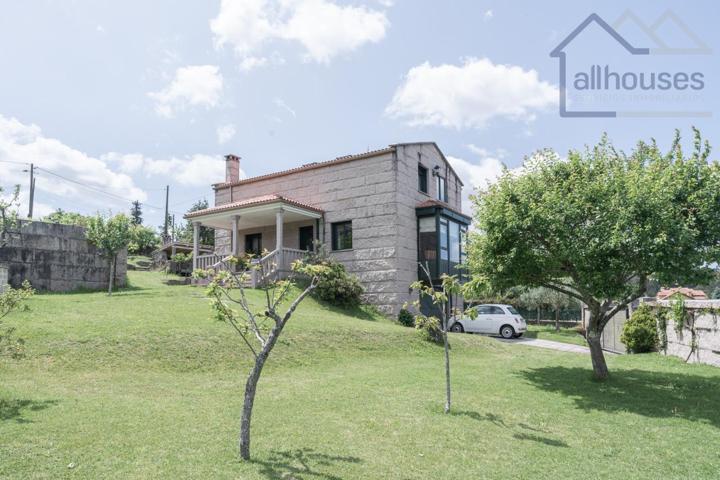 Chalet en piedra con finca de 1.000m en Gondomar VAL MIÑOR photo 0