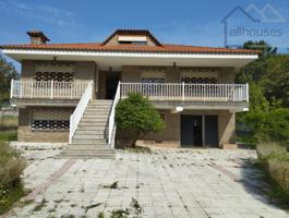 Una Joya en A Guarda, vivienda próxima a la playa de la Armona en Camposancos. photo 0