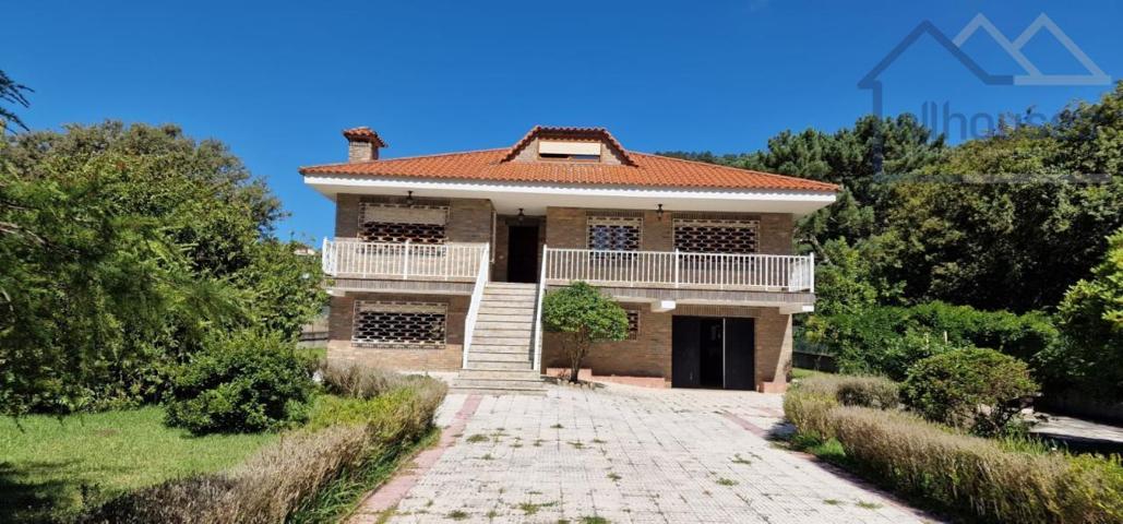 Una Joya en A Guarda, vivienda próxima a la playa de la Armona en Camposancos. photo 0