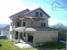 GRAN CHALET DE PIEDRA EN ESTRUCTURA photo 0