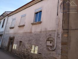 Casa adosada para reformar en Pías, O Rosal photo 0