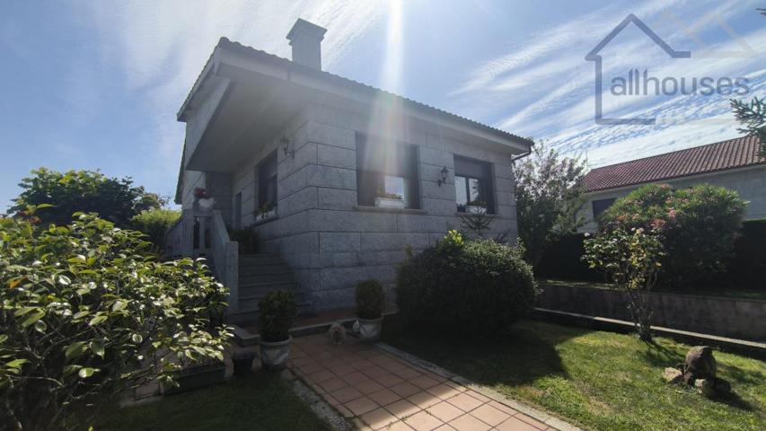 CHALET DE PIEDRA AMUEBLADO en Amorín photo 0