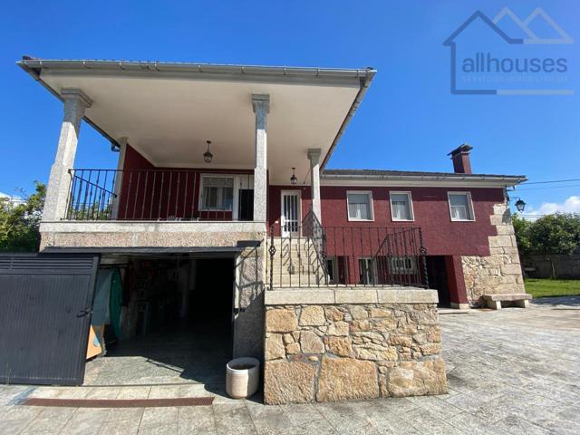 Casa con estilo rústico en Baldráns-Tui, acogedora y lista para entrar a vivir photo 0