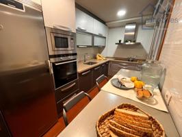 Piso moderno de 3 habitaciones , garage y trastero en edificio de piedra. PONTEVEDRA CENTRO photo 0