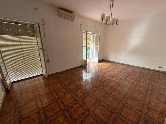 Venta de piso en Úbeda photo 0