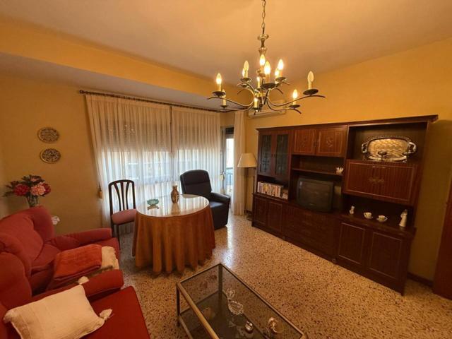 Venta de piso en Úbeda photo 0