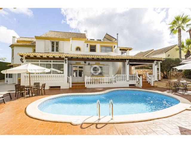 Villa en Venta en Urbanizacion La Manga Club photo 0