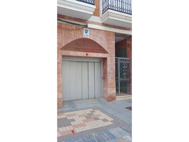 ¡Venta de garaje en el centro de Cartagena! photo 0