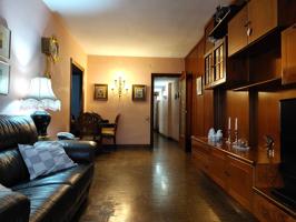 Piso En venta en Sants, Barcelona photo 0