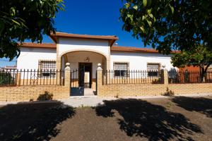 ESPECTACULAR FINCA EN LA CARLOTA CHICA, IDEAL COMO HOGAR, O CASA RURAL photo 0