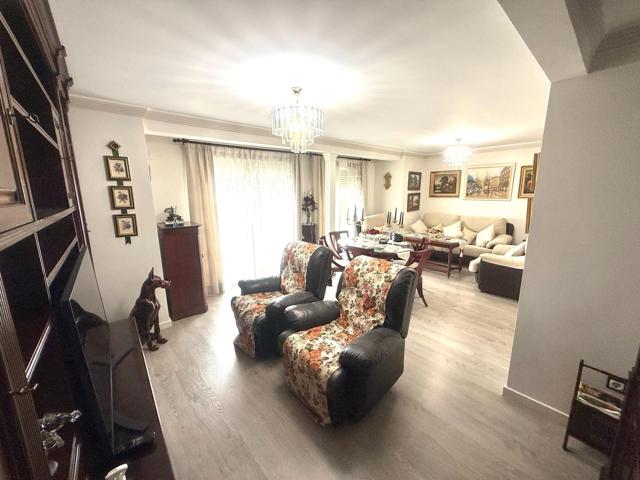 Espectacular piso de lujo casi a estrenar en pleno centro photo 0