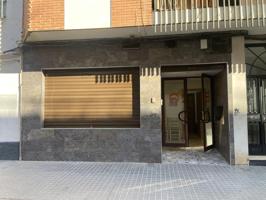 Local comercial en zona Edisol - Marrubial. Instalado como Academia de Baile photo 0