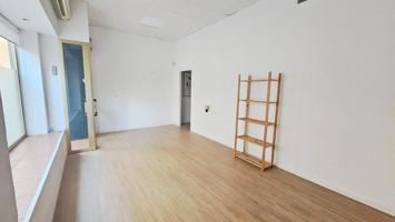 ¡OPORTUNIDAD DE ALQUILER! LOCAL COMERCIAL CERCANO A TABLERO BAJO Y ARROYO DEL MORO photo 0