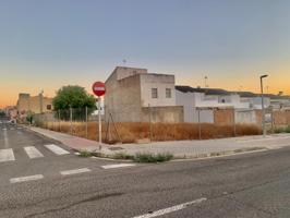 MAGNIFICO SOLAR URBANO CON 224 M2 DE SUPERFICIE EN CANTILLANA (SEVILLA) photo 0