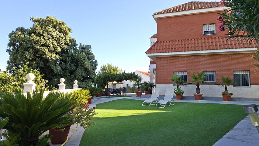 Finca en venta en Villanueva del Río y Minas. Sevilla photo 0