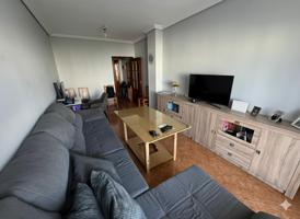 ¡OPORTUNIDAD ÚNICA! Piso con Garaje y Terraza photo 0