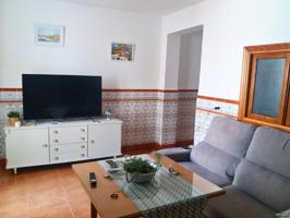 Casa en venta en Valencia del Ventoso (Badajoz) photo 0