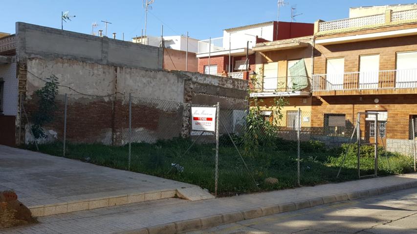 Terreno urbanizable cerca del club nautico de los nietos photo 0