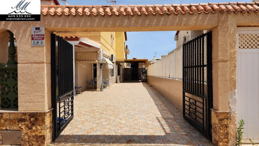 Chalet adosado en Los Nietos photo 0