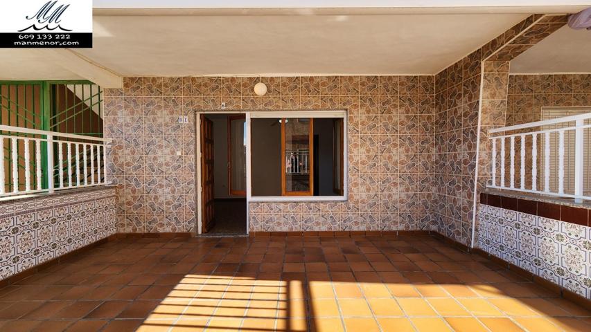 Planta baja de piso 2 habitaciones con cochera (no vale para coche) y atico de entrada. Muy Frescooo!!!! photo 0