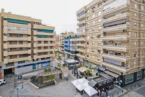 Piso en pleno centro de Motril photo 0
