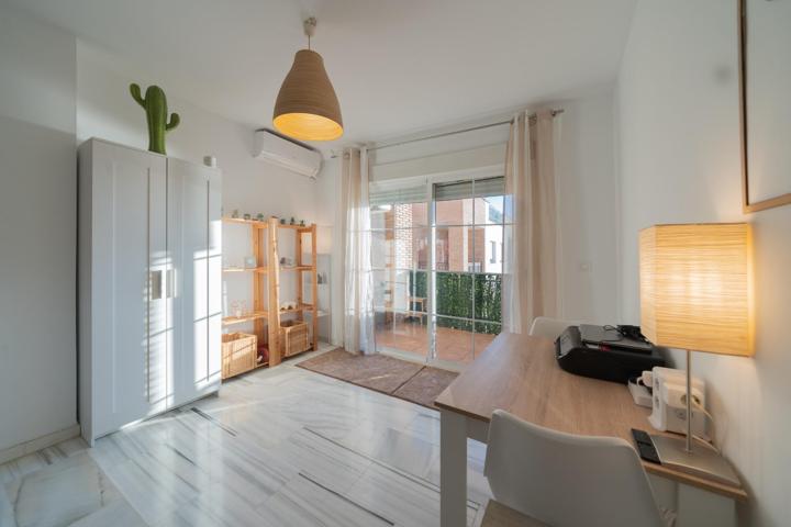 PISO CON TERRAZA EN GOJAR photo 0