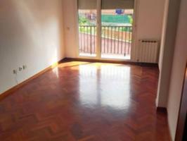 Se vende piso...'actualmente alquilado y con inquilino muy buen pagador'   en casco urbano urbano de Paracuellos de Jar photo 0
