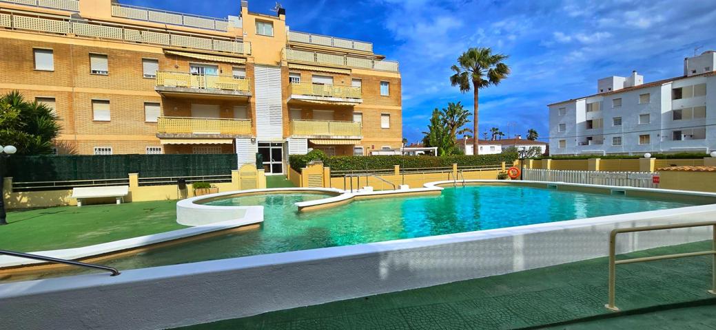 Fantástica Planta Baja con Piscina Comunitaria en la Playa de Cunit photo 0