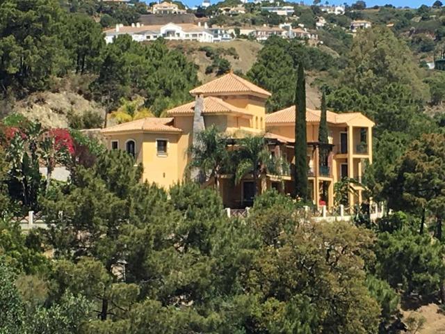 Villa En venta en Monte Mayor. 29679, Montemayor-Marbella Club, Benahavís (málaga), Benahavís photo 0