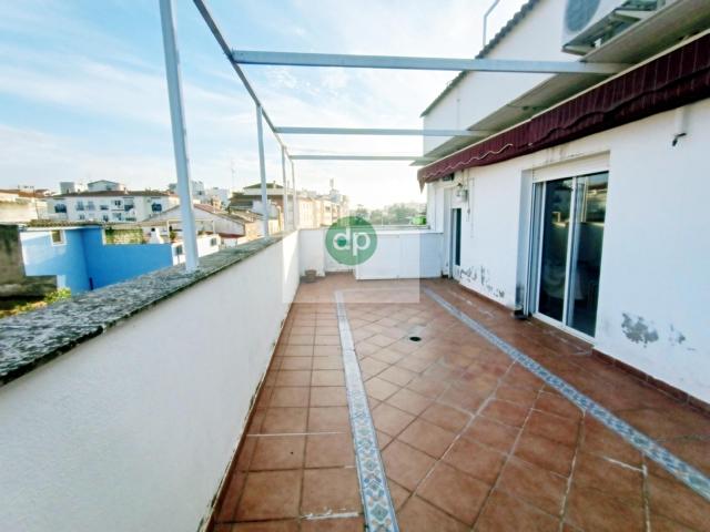 Piso En venta en Badajoz photo 0