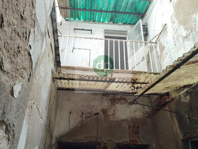 Casa En venta en Badajoz photo 0
