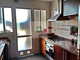 Piso En venta en Badajoz photo 0