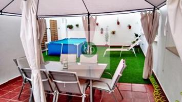 Piso En venta en Badajoz photo 0