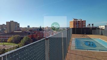 Piso En venta en Badajoz photo 0