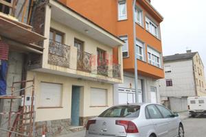 Unifamiliar Pareada En venta en Ribadeo photo 0