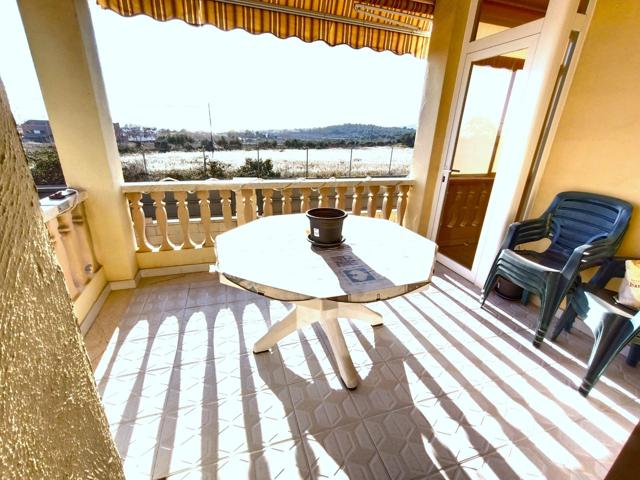 CHALET INDEPENDIENTE CON VISTAS AL MAR photo 0