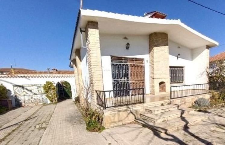 CHALET EN LA PLAYA DE CUNIT photo 0