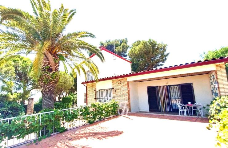 CHALET CON DOS VIVIENDAS INDEPENDIENTES EN CUNIT RESIDENCIAL photo 0