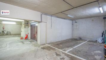 GARAJE en el CENTRO DE HERNANI. Espacio seguro para tú vehículo. photo 0